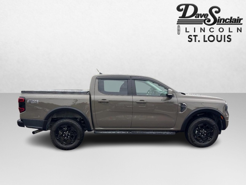 Ford Ranger Vehicle Full-screen Gallery Image 02