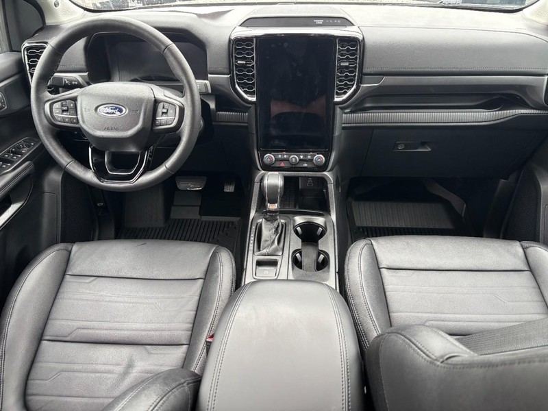 Ford Ranger Vehicle Full-screen Gallery Image 14
