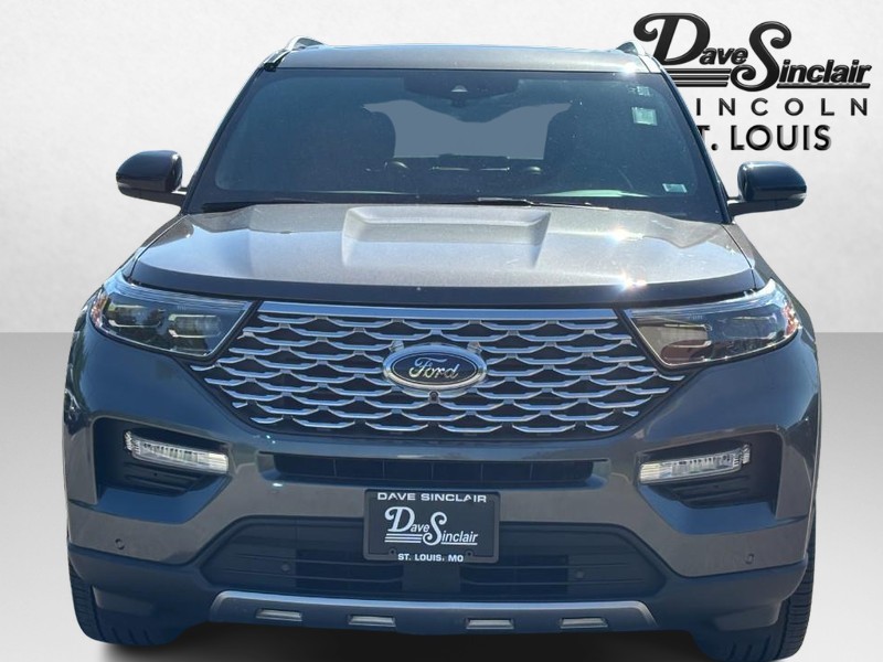 Ford Explorer Vehicle Full-screen Gallery Image 08