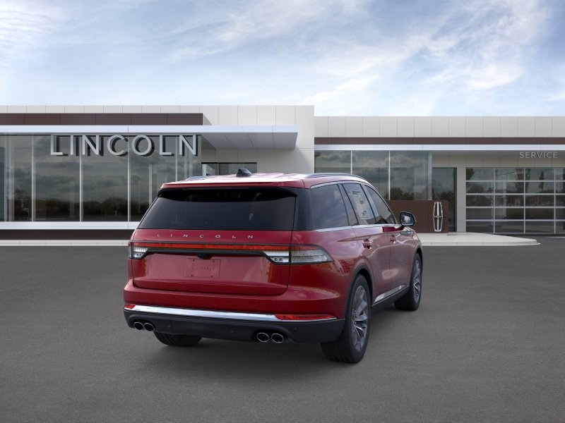 Lincoln Aviator Vehicle Full-screen Gallery Image 09