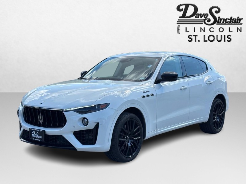 Maserati Levante Vehicle Full-screen Gallery Image 07
