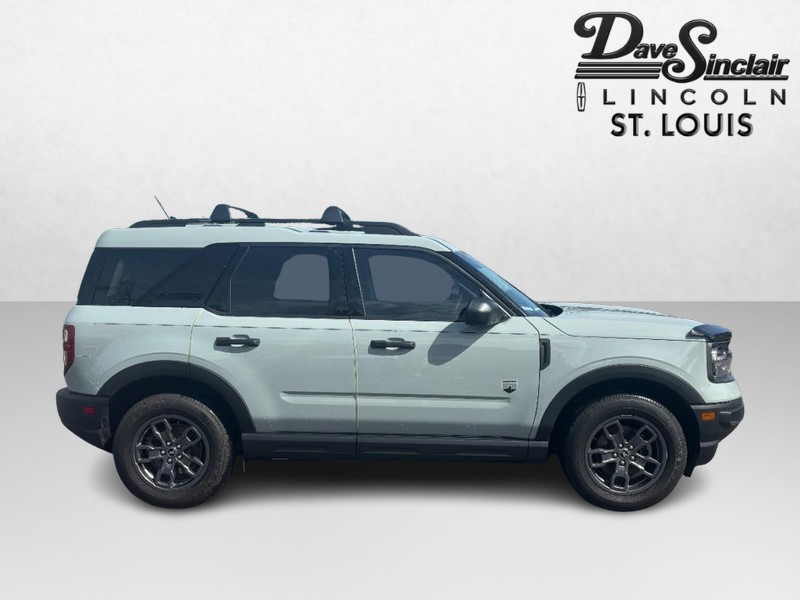 Ford Bronco Sport Vehicle Full-screen Gallery Image 02