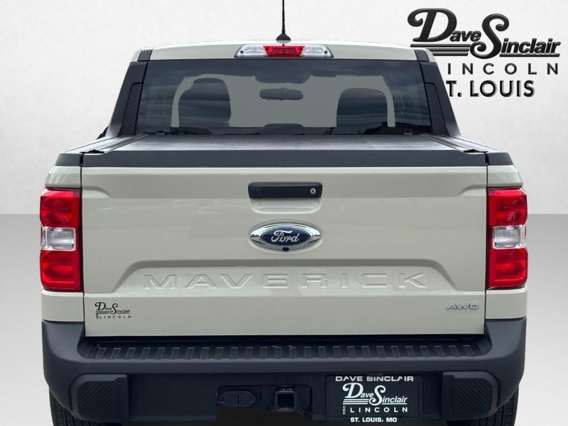 Ford Maverick Vehicle Full-screen Gallery Image 04