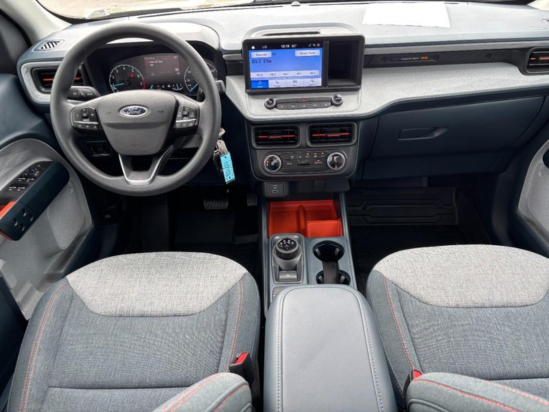 Ford Maverick Vehicle Full-screen Gallery Image 14