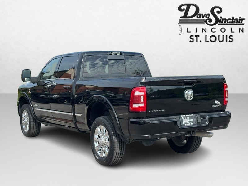 Ram 2500 Vehicle Full-screen Gallery Image 05