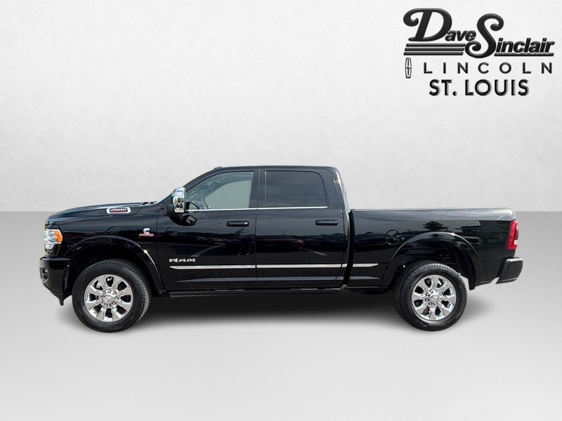 Ram 2500 Vehicle Full-screen Gallery Image 06