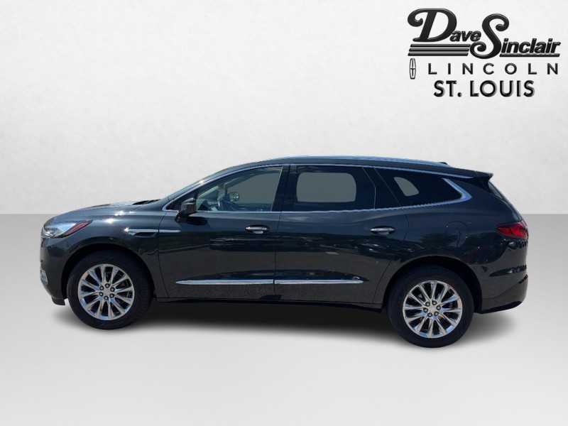 Buick Enclave Vehicle Full-screen Gallery Image 06