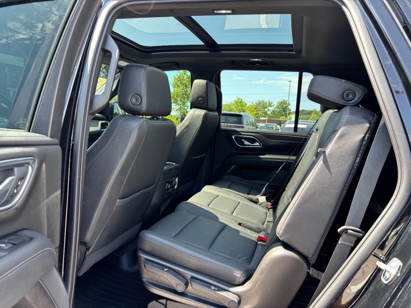 Chevrolet Tahoe Vehicle Full-screen Gallery Image 13
