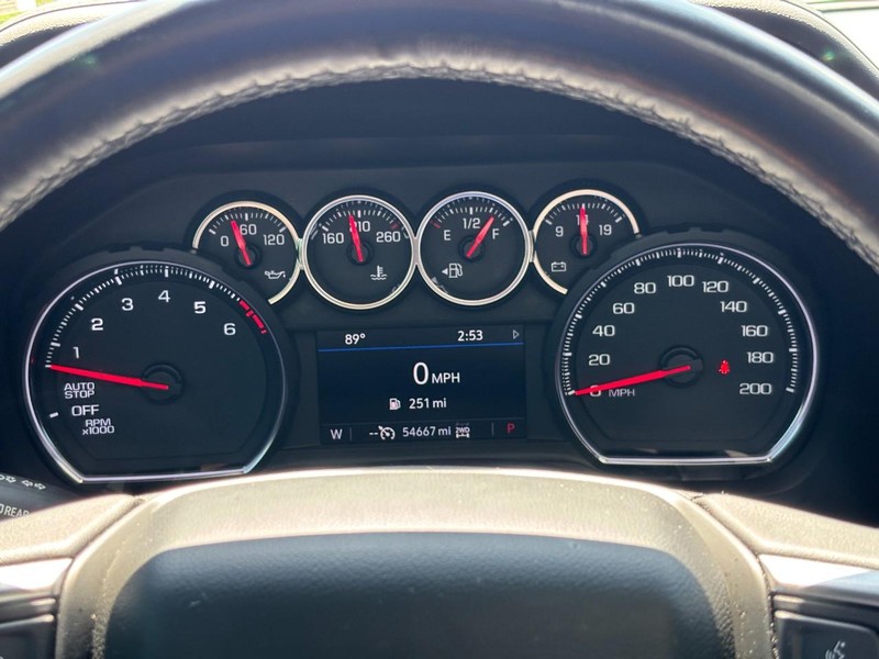 Chevrolet Tahoe Vehicle Full-screen Gallery Image 20