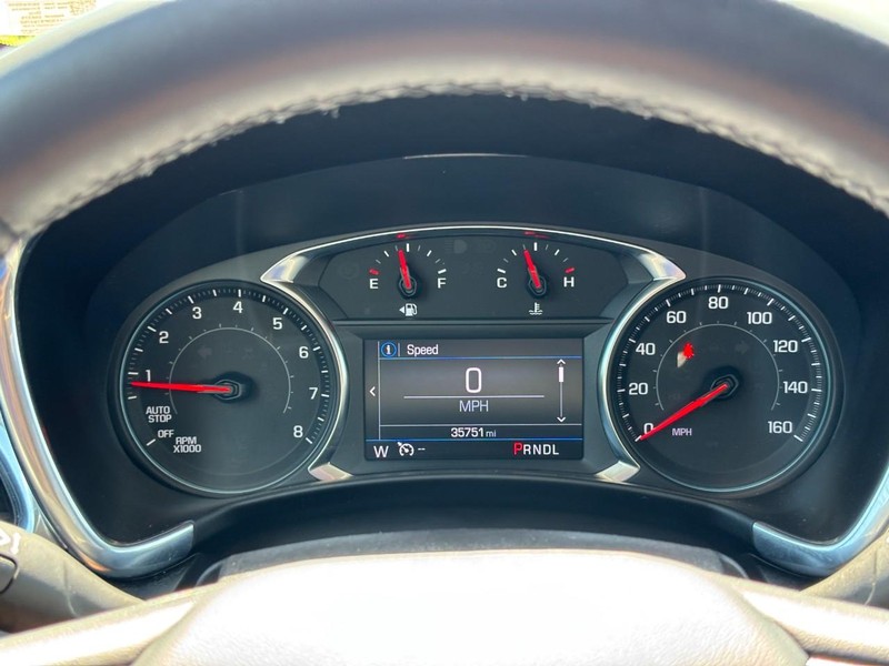 Chevrolet Equinox Vehicle Full-screen Gallery Image 19