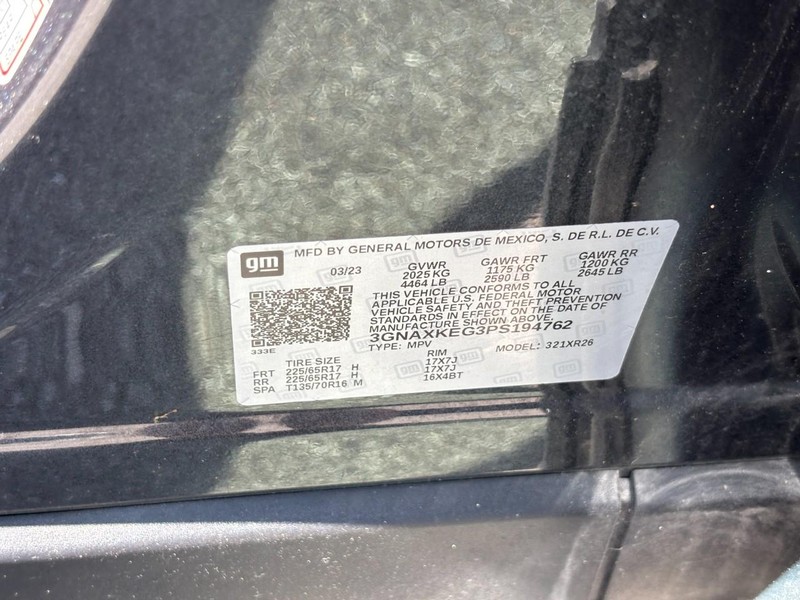 Chevrolet Equinox Vehicle Full-screen Gallery Image 23