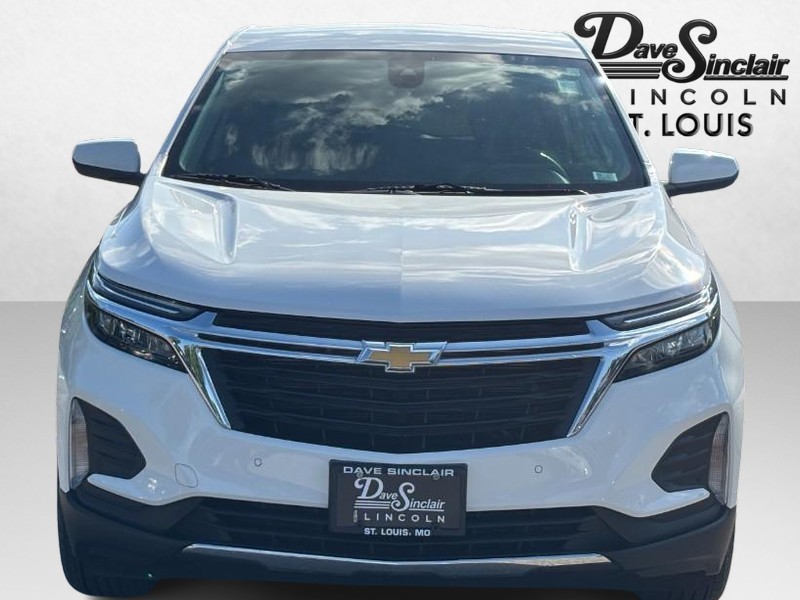 Chevrolet Equinox Vehicle Full-screen Gallery Image 09