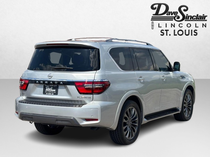 Nissan Armada Vehicle Full-screen Gallery Image 05