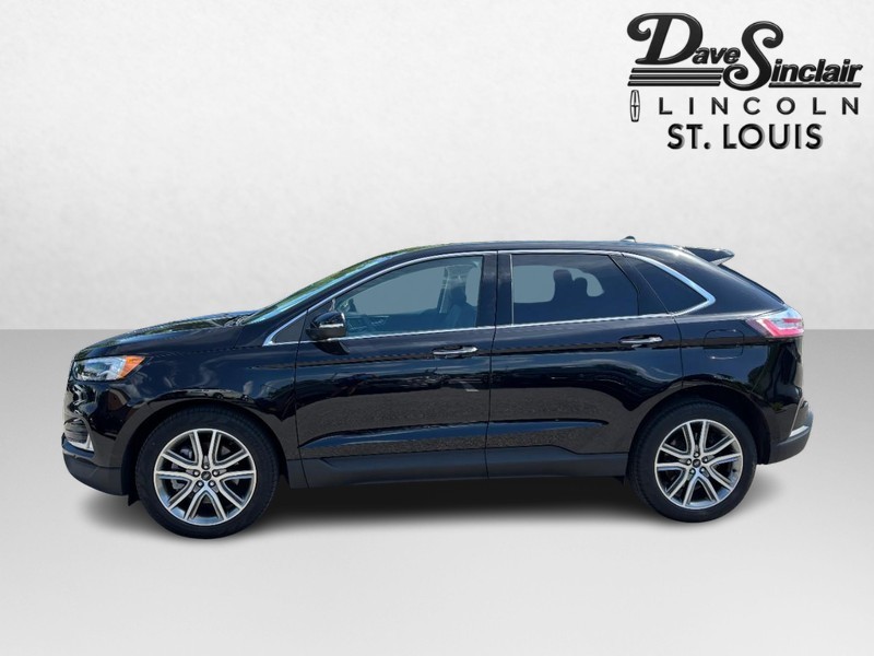 Ford Edge Vehicle Full-screen Gallery Image 06