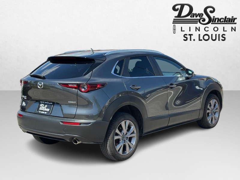 Mazda CX-30 Vehicle Full-screen Gallery Image 03