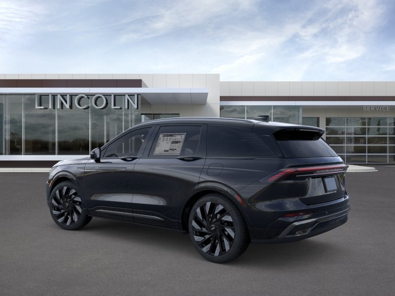 Lincoln Nautilus Vehicle Full-screen Gallery Image 04