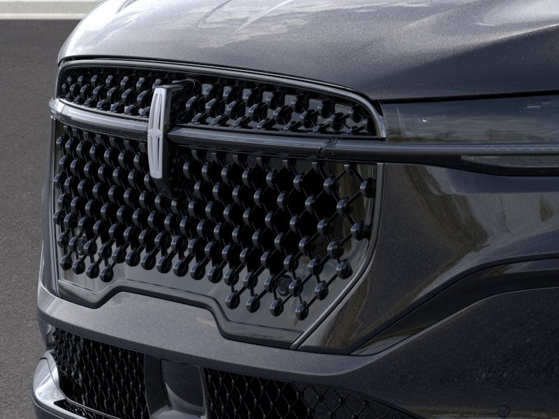 Lincoln Nautilus Vehicle Full-screen Gallery Image 18