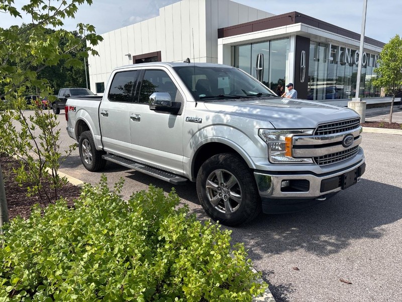 Ford F-150 Vehicle Full-screen Gallery Image 04