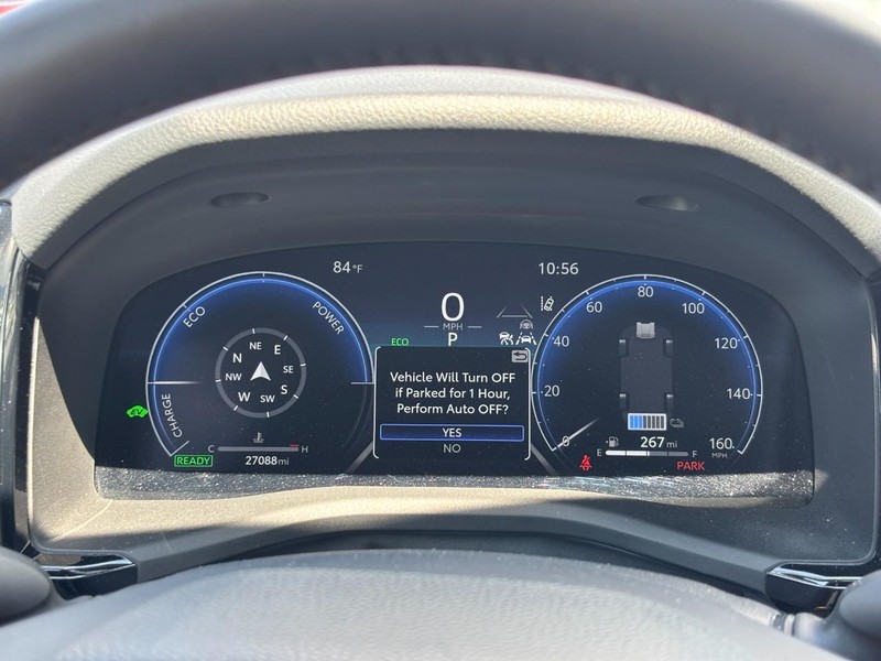 Toyota Camry Vehicle Full-screen Gallery Image 21