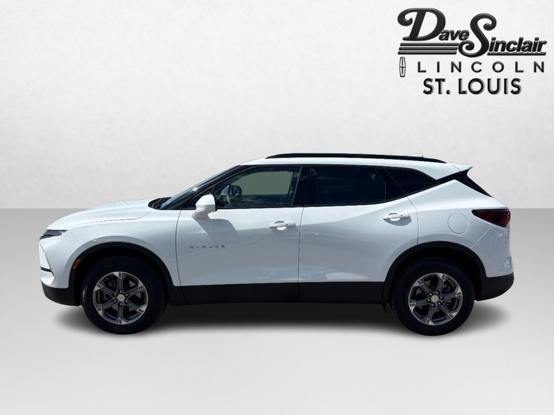 Chevrolet Blazer Vehicle Full-screen Gallery Image 06