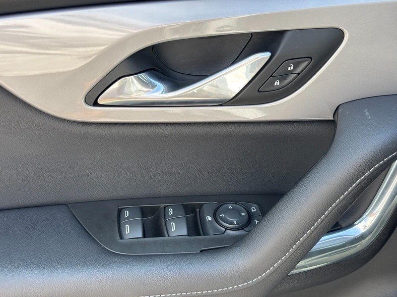 Chevrolet Blazer Vehicle Full-screen Gallery Image 16