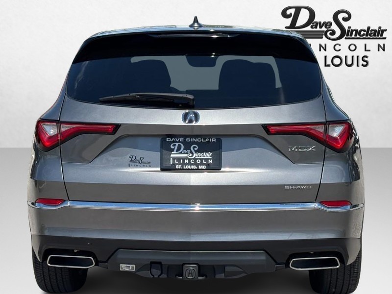Acura MDX Vehicle Full-screen Gallery Image 04