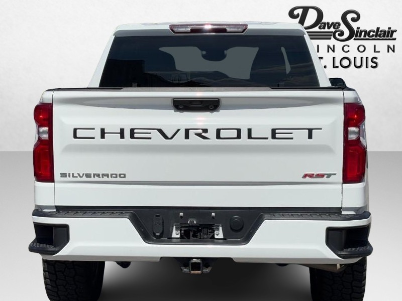 Chevrolet Silverado 1500 Vehicle Full-screen Gallery Image 04