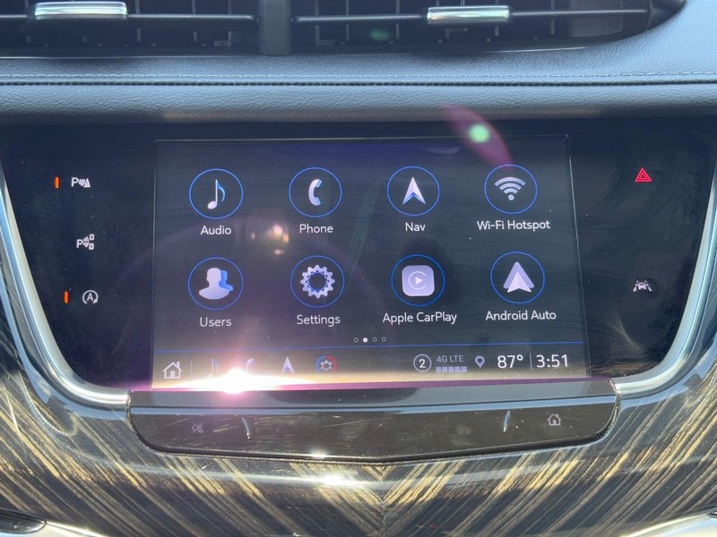 Cadillac XT6 Vehicle Full-screen Gallery Image 20