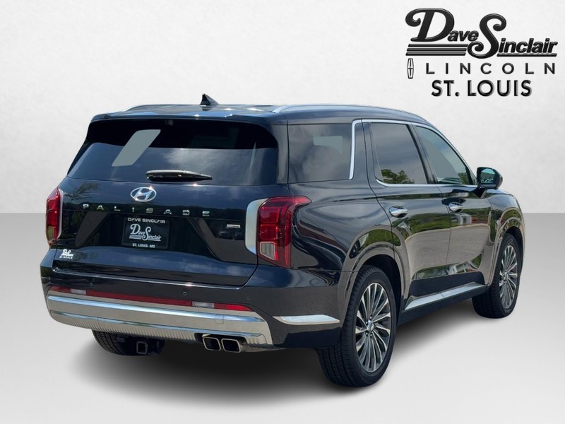 Hyundai Palisade Vehicle Full-screen Gallery Image 03