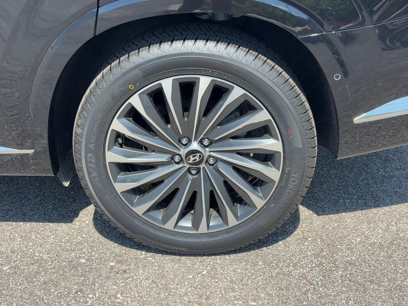 Hyundai Palisade Vehicle Full-screen Gallery Image 11