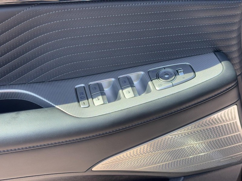 Hyundai Palisade Vehicle Full-screen Gallery Image 20
