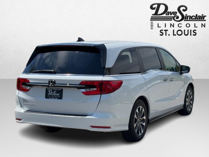 Honda Odyssey Vehicle Full-screen Gallery Image 03