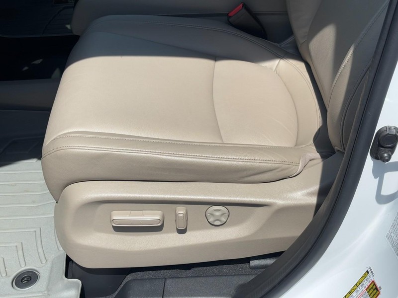 Honda Odyssey Vehicle Full-screen Gallery Image 18