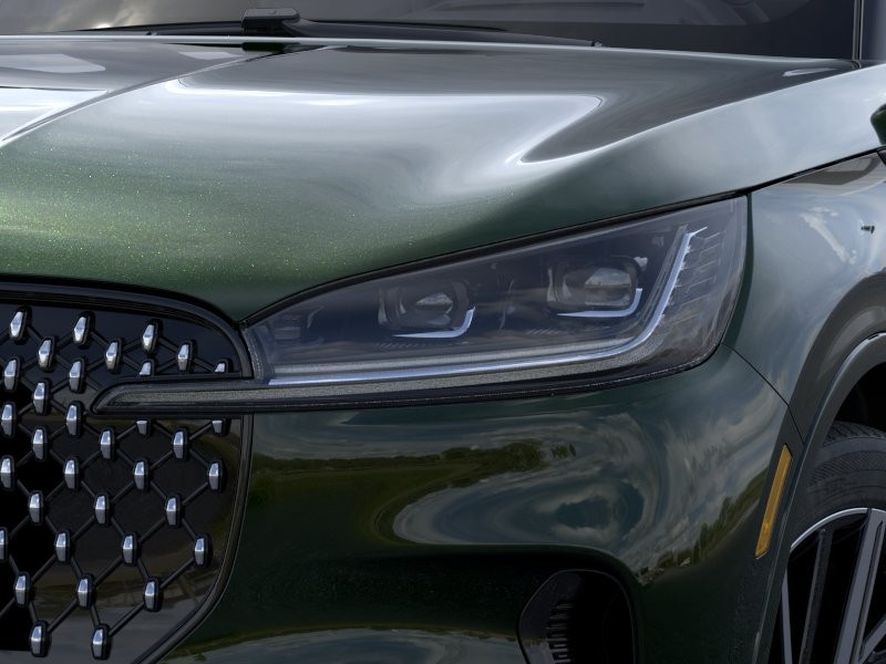 Lincoln Aviator Vehicle Full-screen Gallery Image 19