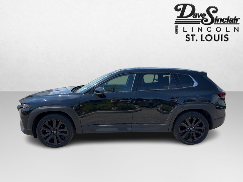 Mazda CX-50 Vehicle Full-screen Gallery Image 06