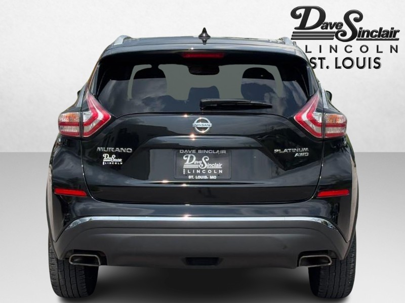 Nissan Murano Vehicle Full-screen Gallery Image 04