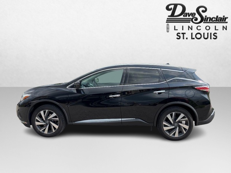 Nissan Murano Vehicle Full-screen Gallery Image 06