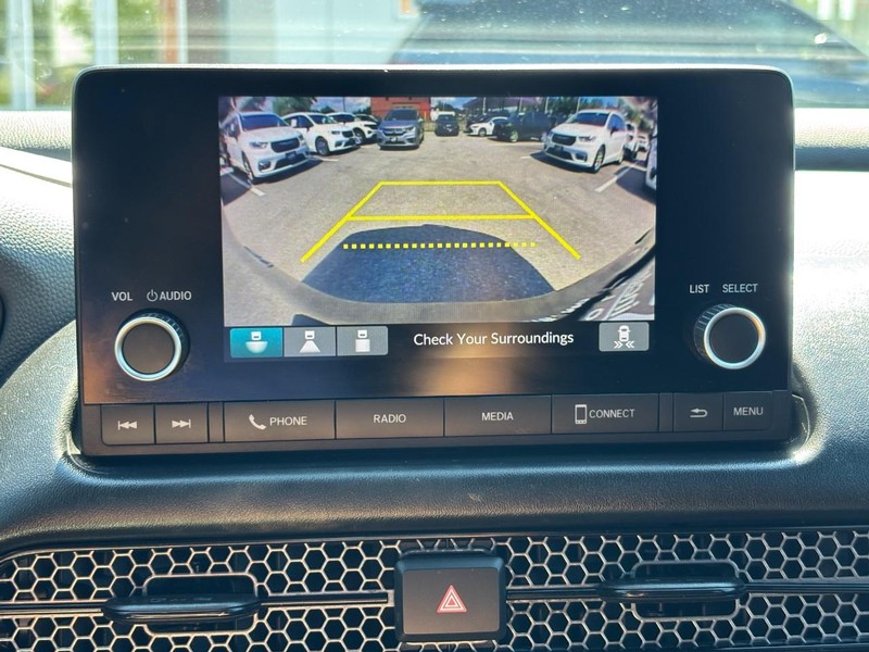 Honda HR-V Vehicle Full-screen Gallery Image 21