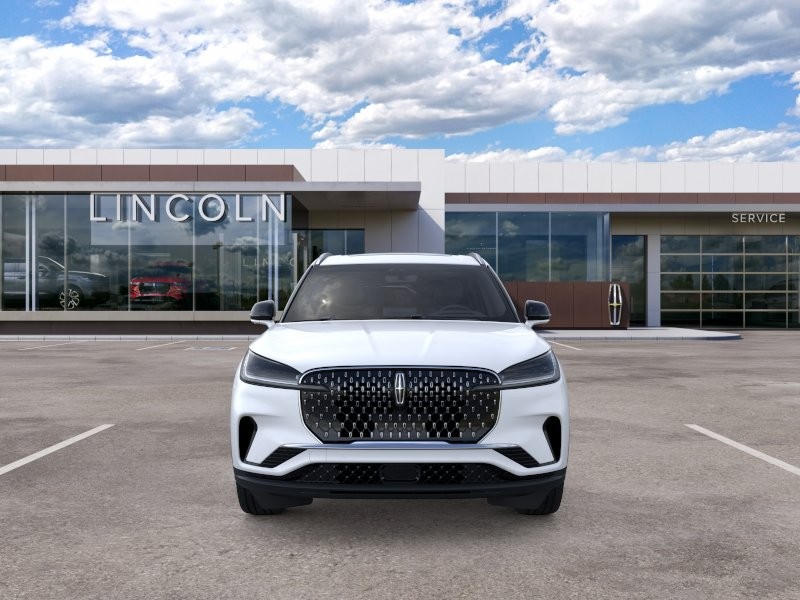 Lincoln Aviator Vehicle Full-screen Gallery Image 06