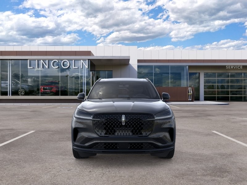 Lincoln Aviator Vehicle Full-screen Gallery Image 06
