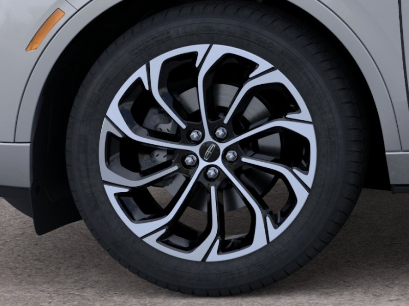 Lincoln Nautilus Vehicle Full-screen Gallery Image 20
