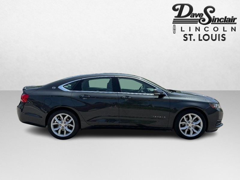 Chevrolet Impala Vehicle Full-screen Gallery Image 02