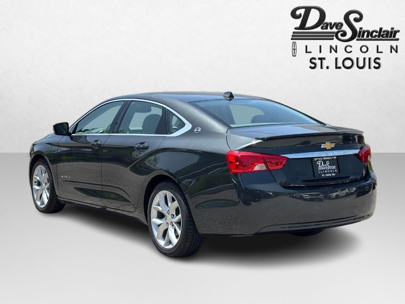 Chevrolet Impala Vehicle Full-screen Gallery Image 05