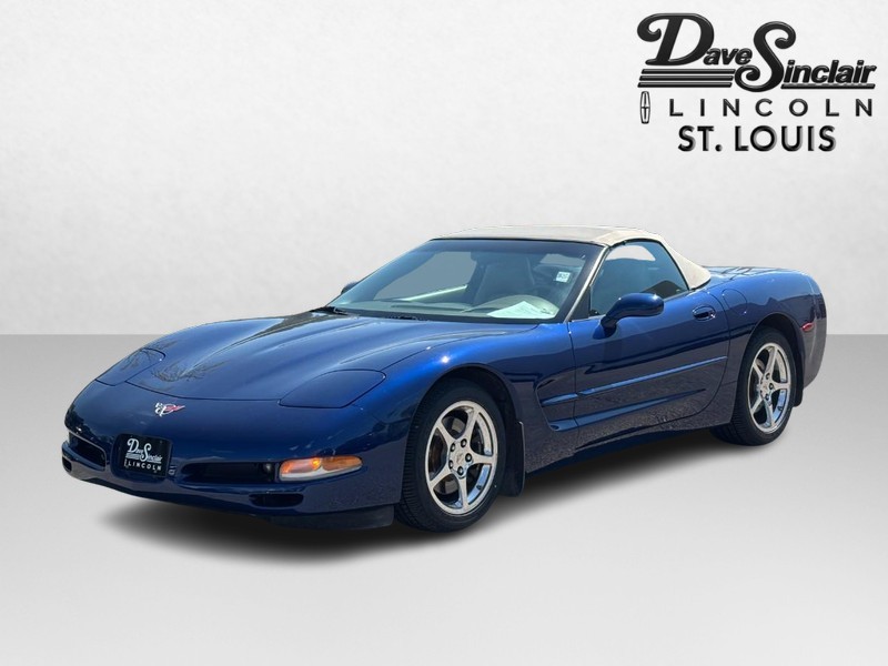 Chevrolet Corvette Vehicle Full-screen Gallery Image 07