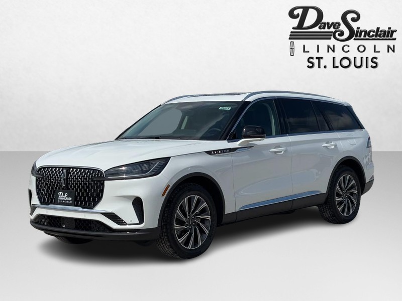 Lincoln Aviator Vehicle Full-screen Gallery Image 07