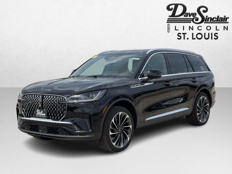 Lincoln Aviator Vehicle Full-screen Gallery Image 07