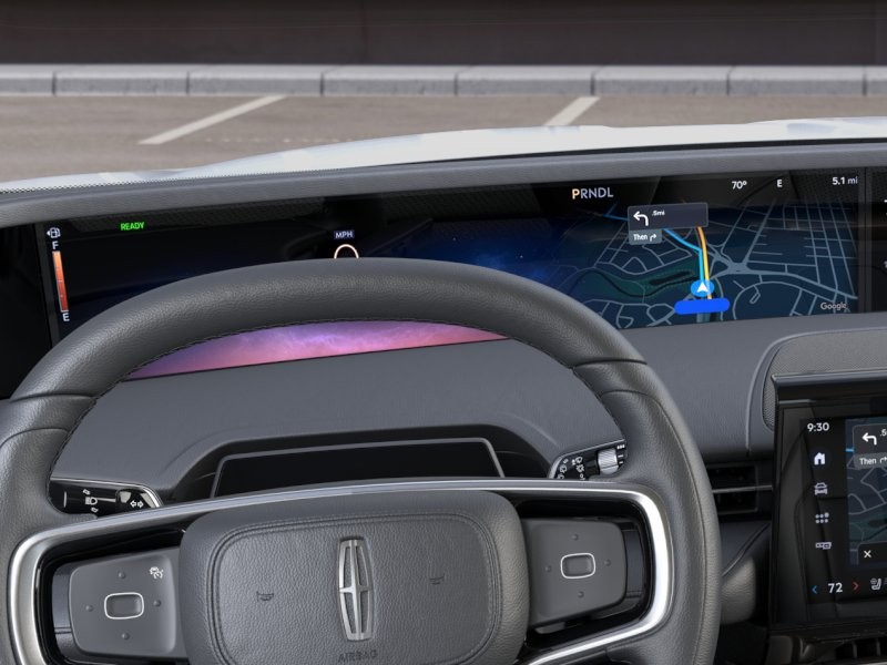 Lincoln Nautilus Vehicle Full-screen Gallery Image 14