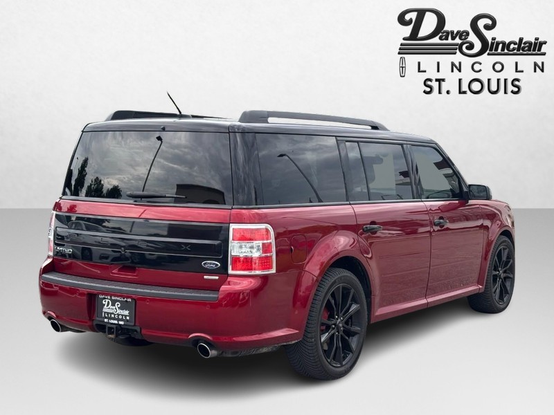 Ford Flex Vehicle Full-screen Gallery Image 03