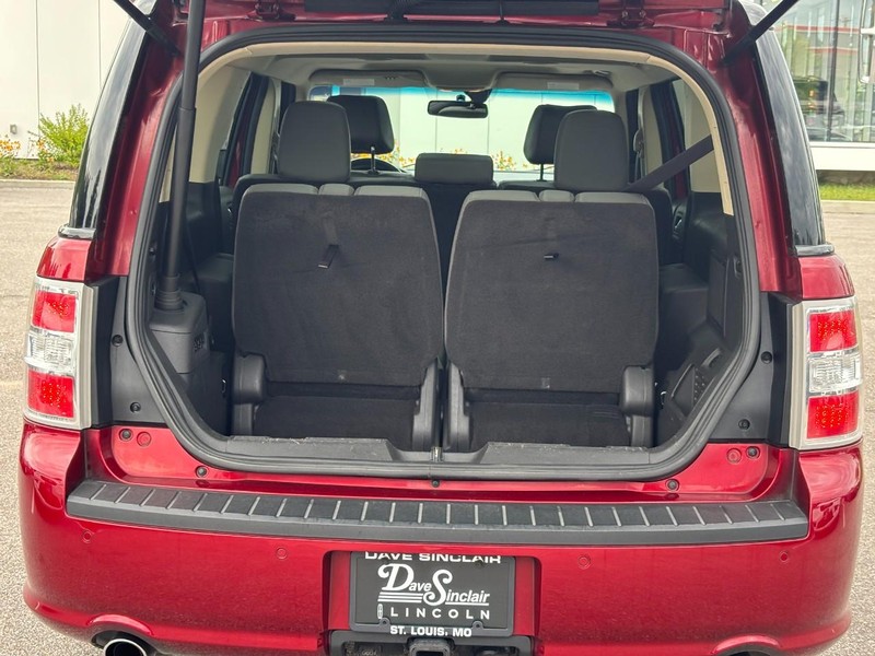 Ford Flex Vehicle Full-screen Gallery Image 10