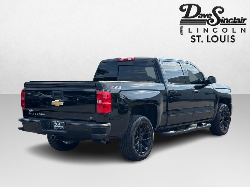 Chevrolet Silverado 1500 Vehicle Full-screen Gallery Image 03